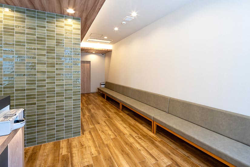 クリニック待合室
